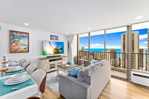Luxury Suite with Ocean View in Waikiki, Free Parking!